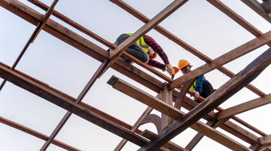 Professional gutter cleaning services in Wallisville, TX